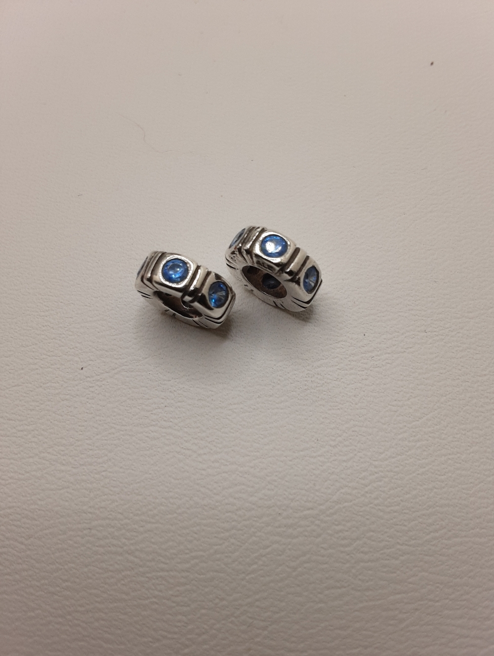 Authentic Pandora Trinity Spacer Charms (Set Of 2) - Excellent Used Condition - Picture 3 of 7